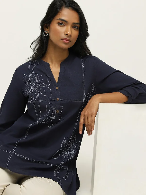 Utsa Blue Kantha Embroidered Blended Linen Kurti